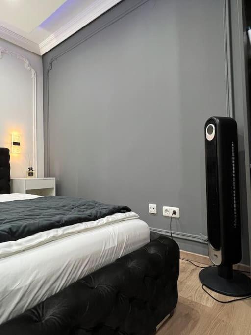 Traum Wohnung Mit Kingsize-Bett Graz Exterior photo